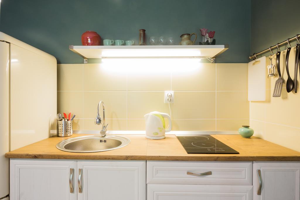 ! Promo! Central Evergreen Studio - Free Public Parking-Fast Wi-Fi Novi Sad Exteriör bild