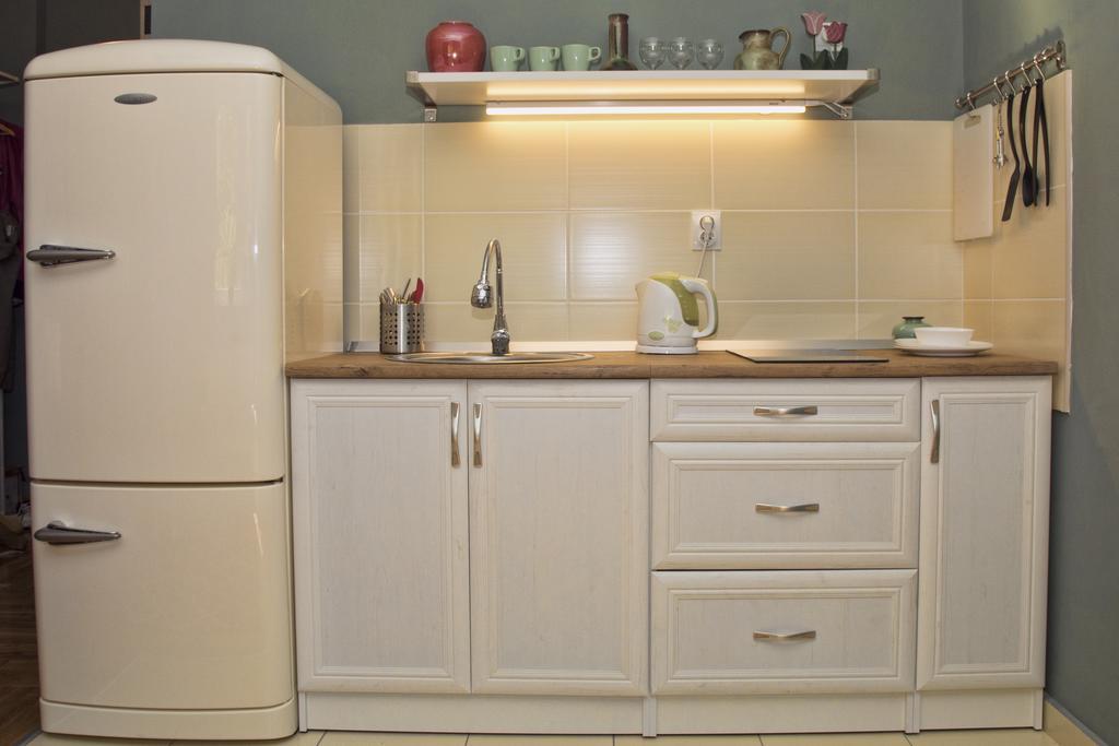 ! Promo! Central Evergreen Studio - Free Public Parking-Fast Wi-Fi Novi Sad Exteriör bild