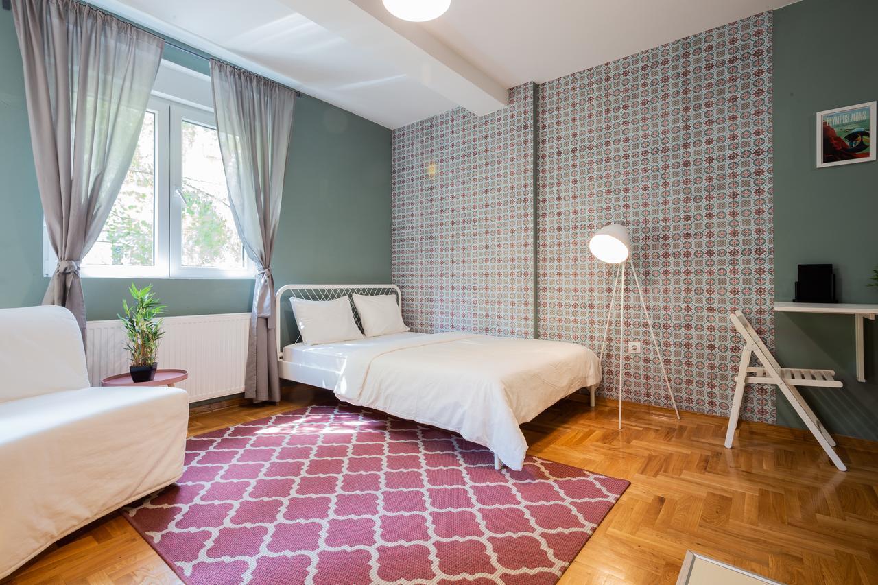 ! Promo! Central Evergreen Studio - Free Public Parking-Fast Wi-Fi Novi Sad Exteriör bild